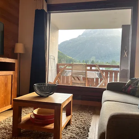 Le Refuge Des Portes Du Mont Blanc Апартаменты Валлорсин