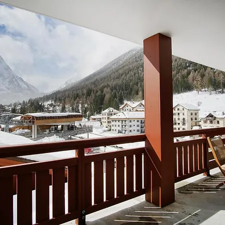 Le Refuge Des Portes Du Mont Blanc