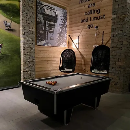 Le Refuge Des Portes Du Mont Blanc